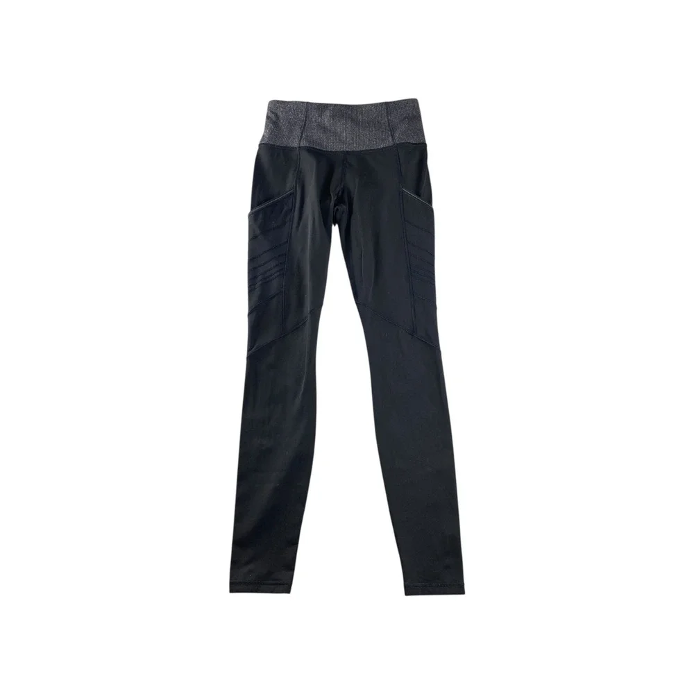 Lululemon Align High Waist Leggings‎ Black Textured Waist Zip Pocket Size 4